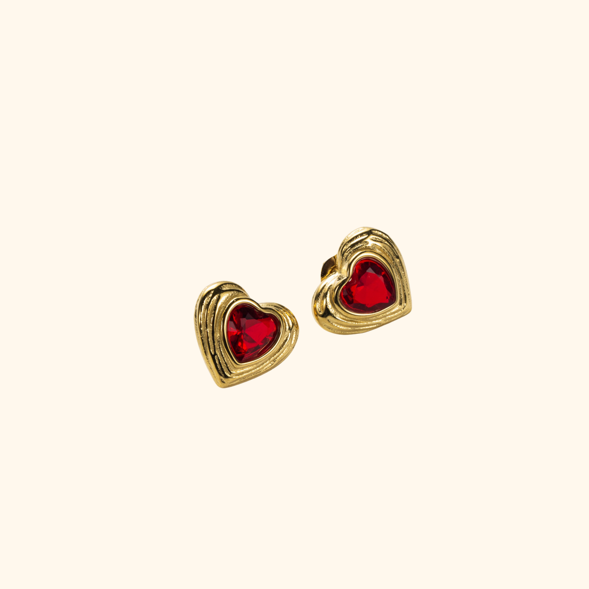 Aretes “corazón vintage”