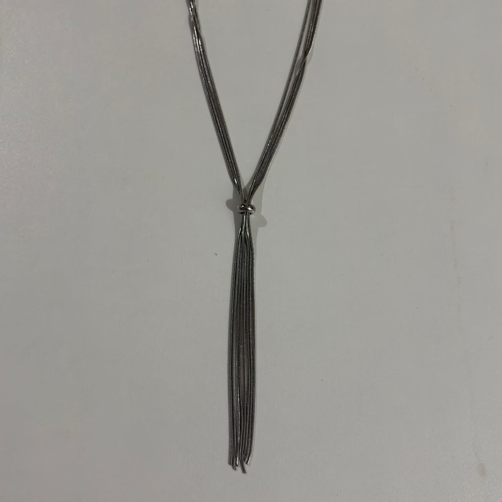 Collar corbatín ajustable