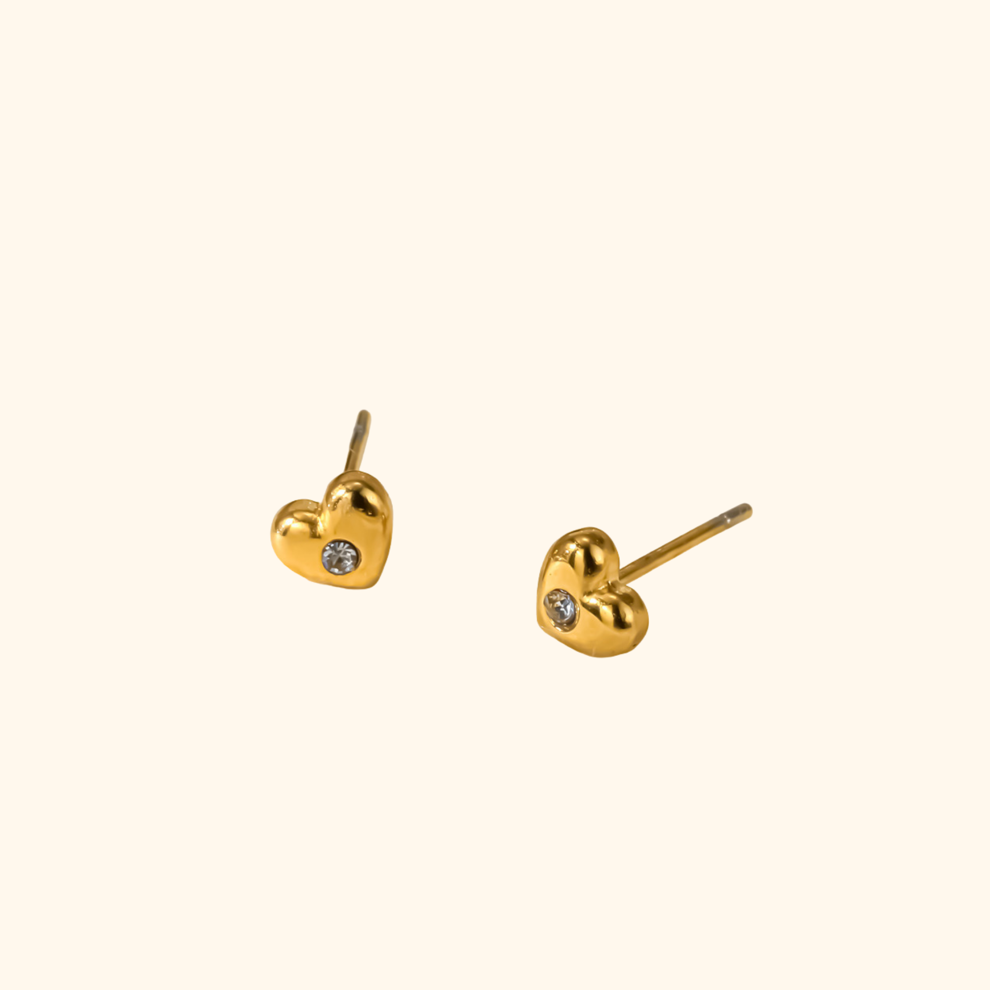 Studs “Mini corazón”