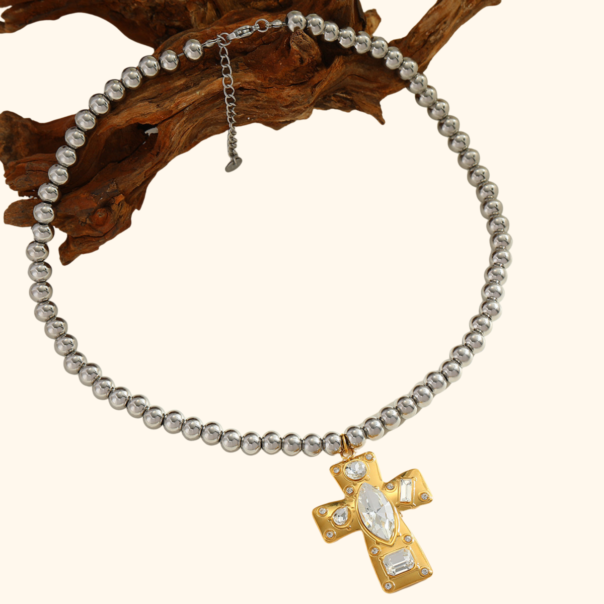 Collar emili